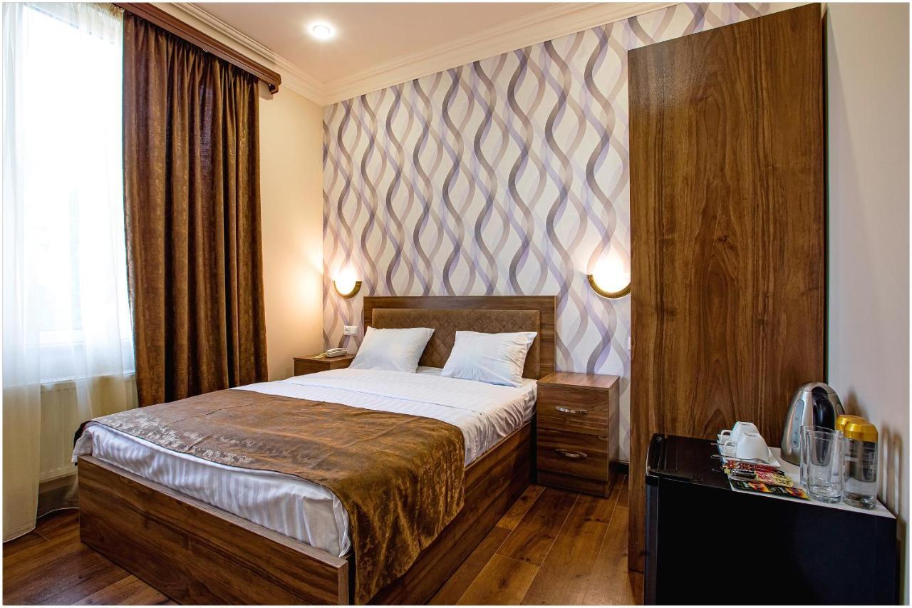 Arma Boutique Hotel Jerevan Buitenkant foto