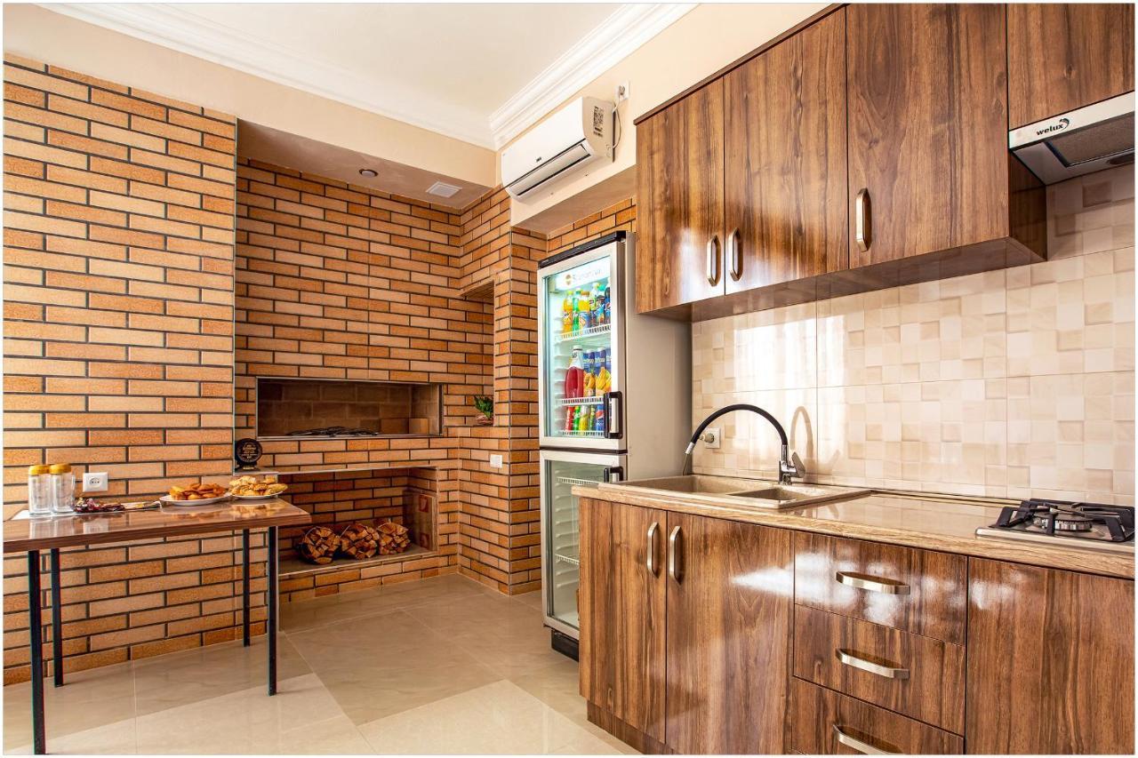 Arma Boutique Hotel Jerevan Buitenkant foto
