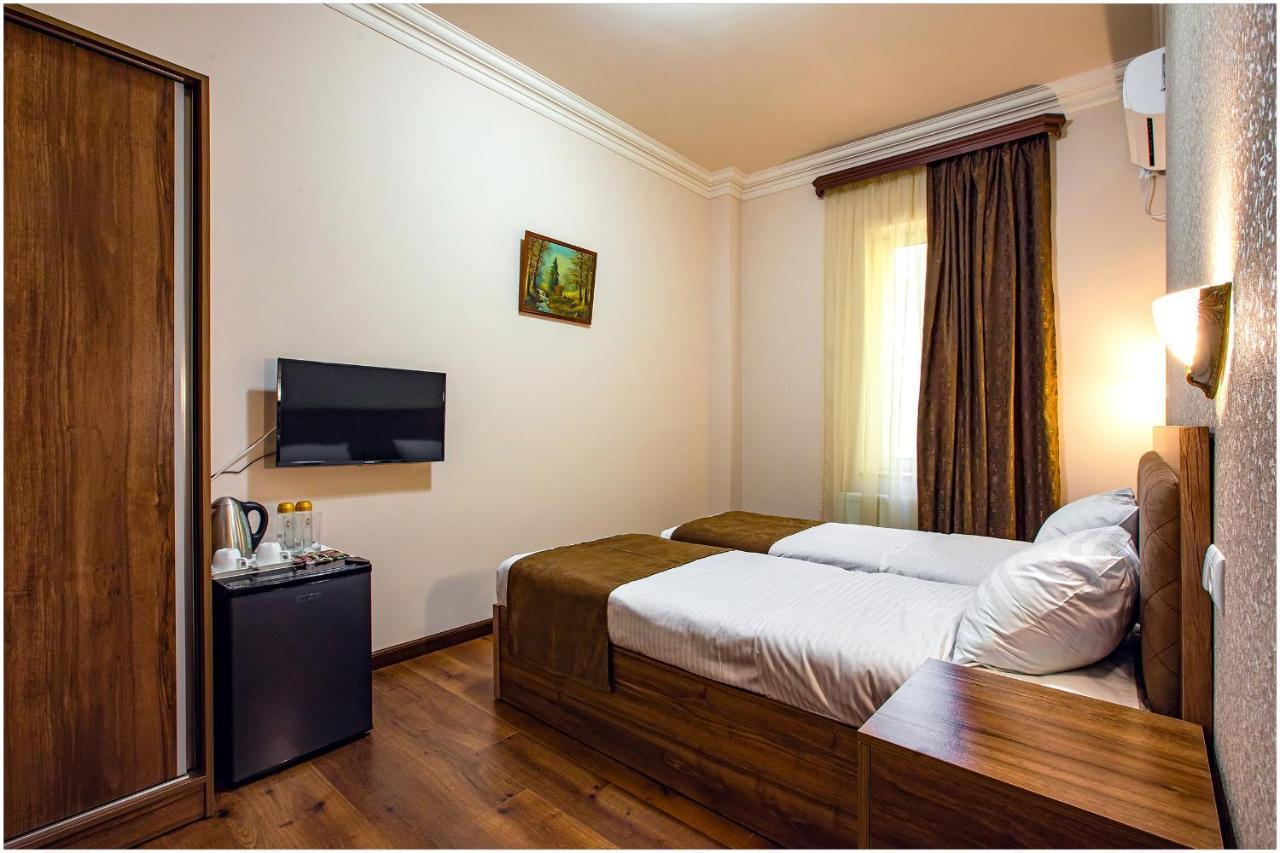 Arma Boutique Hotel Jerevan Buitenkant foto
